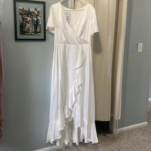 David’s Bridal white satin dress - size 14 only worn once
